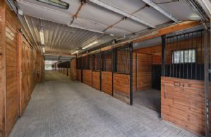 Upper Barn Stalls - Country homes for sale and luxury real estate including horse farms and property in the Caledon and King City areas near Toronto