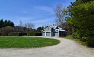 Additional Garage and Workshop - Country homes for sale and luxury real estate including horse farms and property in the Caledon and King City areas near Toronto