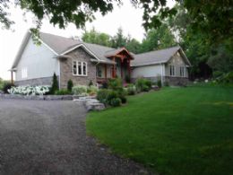 Perfection In The Country - Country Homes for sale and Luxury Real Estate in Caledon and King City including Horse Farms and Property for sale near Toronto