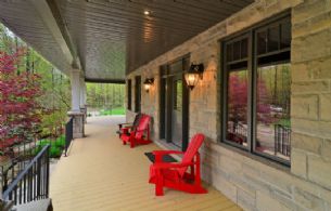 Porch - Country homes for sale and luxury real estate including horse farms and property in the Caledon and King City areas near Toronto