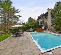 Pool and Hot Tub - Country homes for sale and luxury real estate including horse farms and property in the Caledon and King City areas near Toronto
