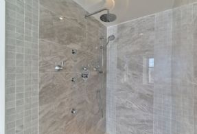 Master Body Jet Shower - Country homes for sale and luxury real estate including horse farms and property in the Caledon and King City areas near Toronto