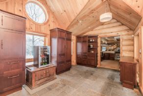 Large Pantry - Country homes for sale and luxury real estate including horse farms and property in the Caledon and King City areas near Toronto