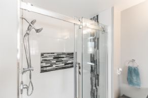 Master Shower - Country homes for sale and luxury real estate including horse farms and property in the Caledon and King City areas near Toronto