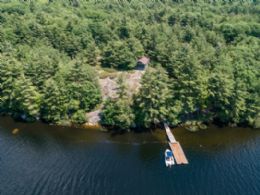 Palisade Bay, Georgian Bay, Ontario - Country homes for sale and luxury real estate including horse farms and property in the Caledon and King City areas near Toronto