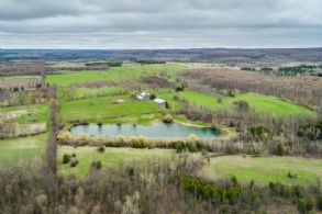 Commanding Location High Atop The Hockley Valley - Country homes for sale and luxury real estate including horse farms and property in the Caledon and King City areas near Toronto