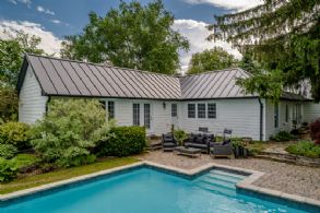 Pool patio - Country homes for sale and luxury real estate including horse farms and property in the Caledon and King City areas near Toronto