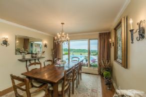 What A View, Caledon, Ontario - Country homes for sale and luxury real estate including horse farms and property in the Caledon and King City areas near Toronto