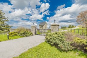 Gated Entrance - Country homes for sale and luxury real estate including horse farms and property in the Caledon and King City areas near Toronto