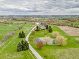 Long Paved Driveway - Country homes for sale and luxury real estate including horse farms and property in the Caledon and King City areas near Toronto