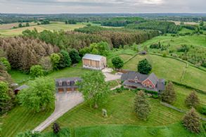 Hillview, 25 acres - Country Homes for sale and Luxury Real Estate in Caledon and King City including Horse Farms and Property for sale near Toronto