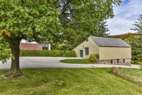 Workshop - Country homes for sale and luxury real estate including horse farms and property in the Caledon and King City areas near Toronto