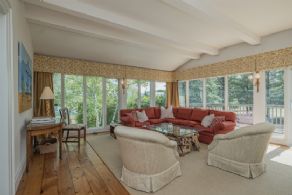 Family room - Country homes for sale and luxury real estate including horse farms and property in the Caledon and King City areas near Toronto