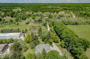 South View - Country homes for sale and luxury real estate including horse farms and property in the Caledon and King City areas near Toronto