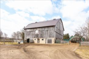 Restored Bank Barn with 5+ Stalls - Country homes for sale and luxury real estate including horse farms and property in the Caledon and King City areas near Toronto