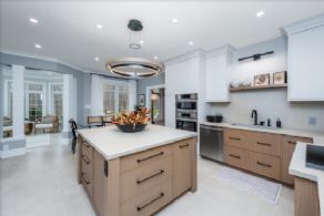 New Kitchen - Country homes for sale and luxury real estate including horse farms and property in the Caledon and King City areas near Toronto