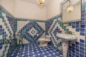 The Moroccan Powder Room - Country homes for sale and luxury real estate including horse farms and property in the Caledon and King City areas near Toronto